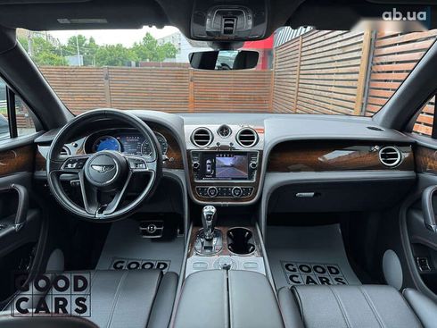 Bentley Bentayga 2017 - фото 21