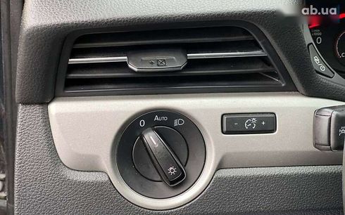 Volkswagen Passat 2021 - фото 12