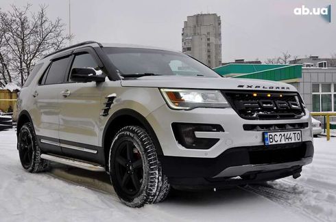 Ford Explorer 2016 - фото 6