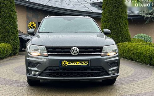 Volkswagen Tiguan 2018 - фото 2