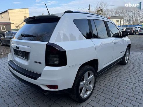 Jeep Compass 2012 - фото 12