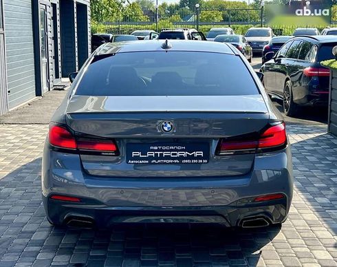BMW 5 серия 2020 - фото 10