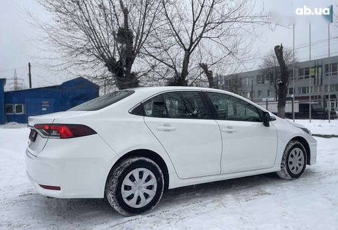 Toyota Corolla 2020 - фото 3