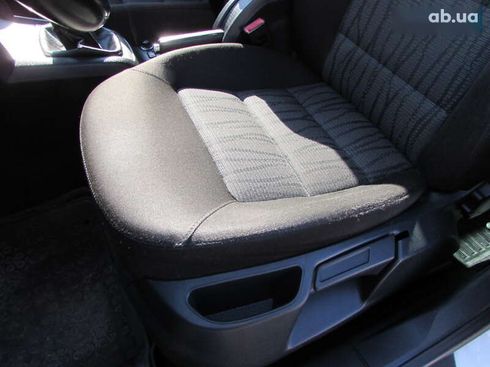 Skoda Octavia 2012 - фото 9