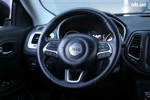 Jeep Compass 2017 - фото 18