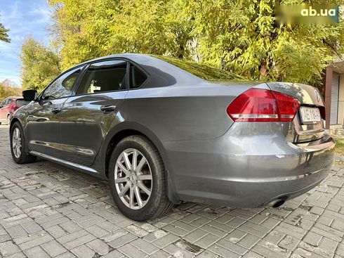 Volkswagen Passat 2014 - фото 13