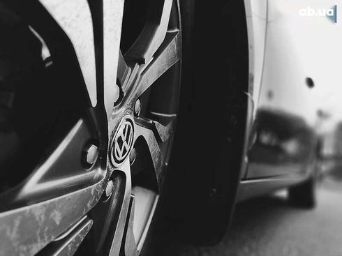 Volkswagen Golf 2010 - фото 3