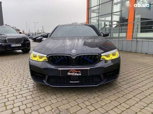 BMW 5 серия 2019 - фото 2