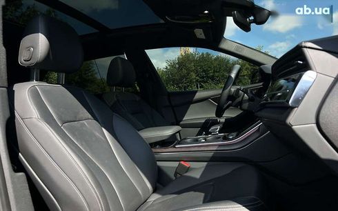 Audi Q8 2020 - фото 14