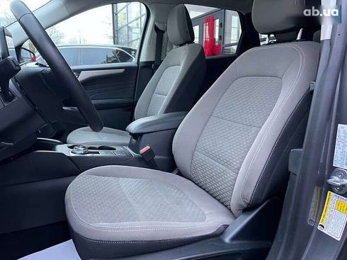 Ford Escape 2021 - фото 11