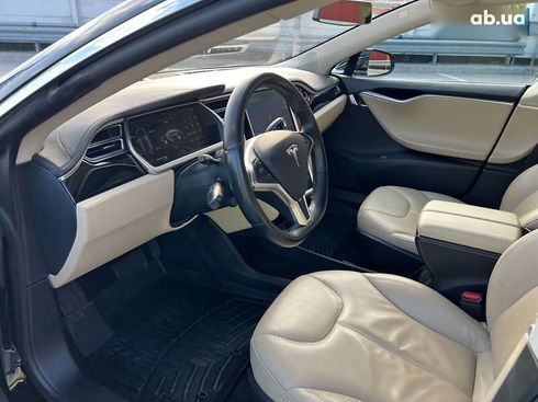Tesla Model S 2014 - фото 20