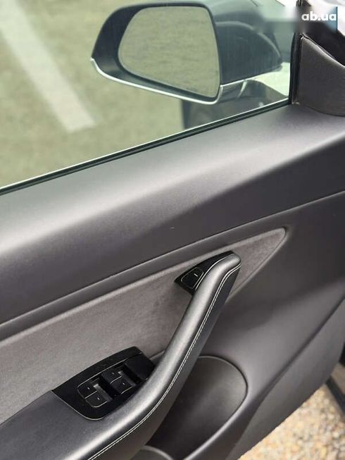 Tesla Model 3 2019 - фото 16