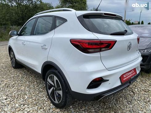 MG ZS EV 2022 - фото 11