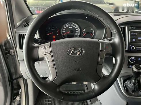 Hyundai H-1 2016 - фото 13