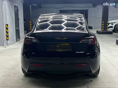 Tesla Model Y 2023 - фото 5