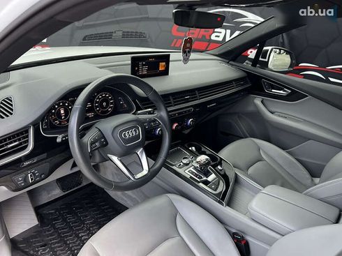 Audi Q7 2018 - фото 12