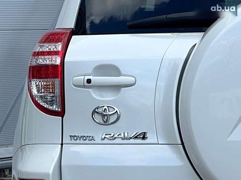 Toyota RAV4 2012 - фото 19