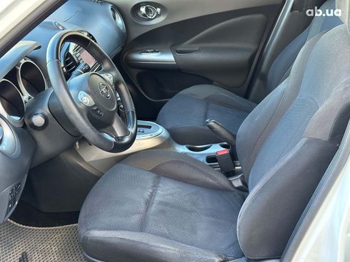 Nissan Juke 2012 белый - фото 10