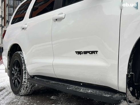 Toyota Sequoia 2017 - фото 5