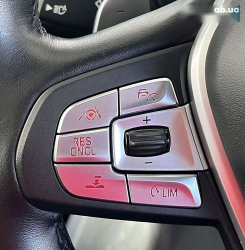 BMW X3 2018 - фото 19