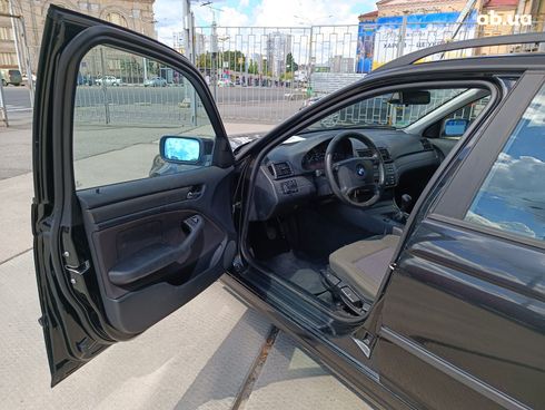 BMW 3 серия 2002 черный - фото 15