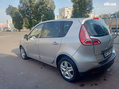 Renault Scenic 2014 серебристый - фото 5