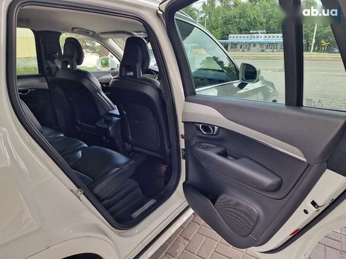 Volvo XC90 2019 - фото 15