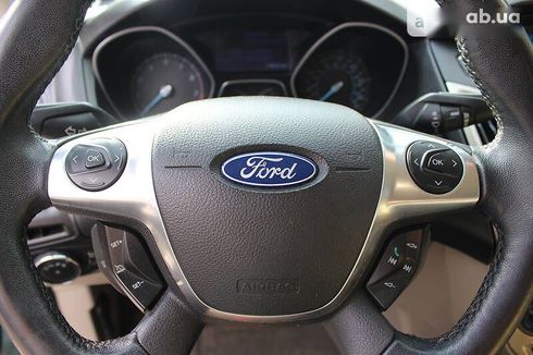 Ford Focus 2012 - фото 24