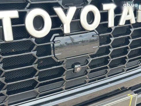 Toyota Land Cruiser 2022 - фото 23