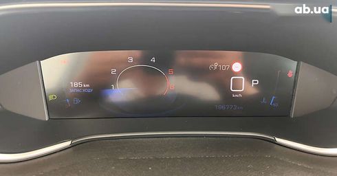 Peugeot 308 2021 - фото 26