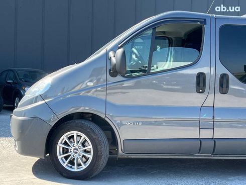 Renault Trafic 2014 серый - фото 4