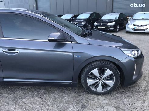Hyundai Ioniq 2018 серый - фото 10