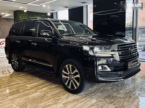 Toyota Land Cruiser 2018 - фото 5