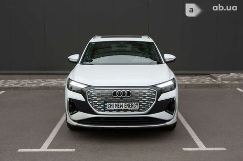 Audi Q4 e-tron 2024 - фото 2