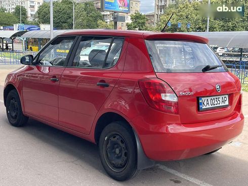 Skoda Fabia 2014 - фото 5