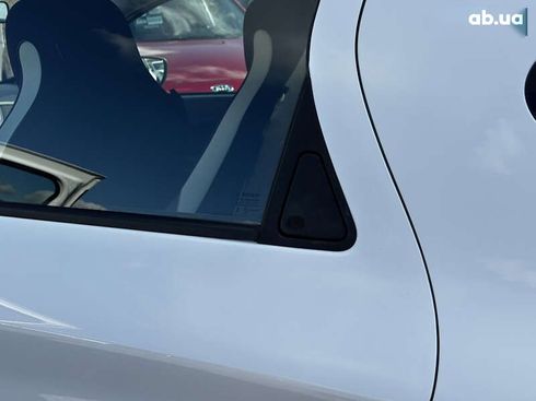 Renault Zoe 2020 - фото 23