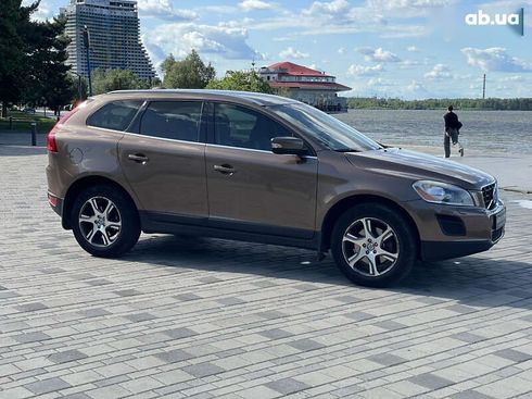 Volvo XC60 2012 - фото 4