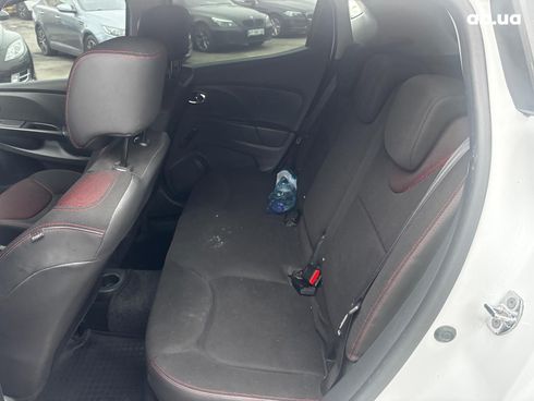 Renault Clio 2014 белый - фото 15