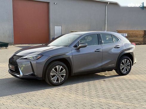 Lexus UX 2020 - фото 23