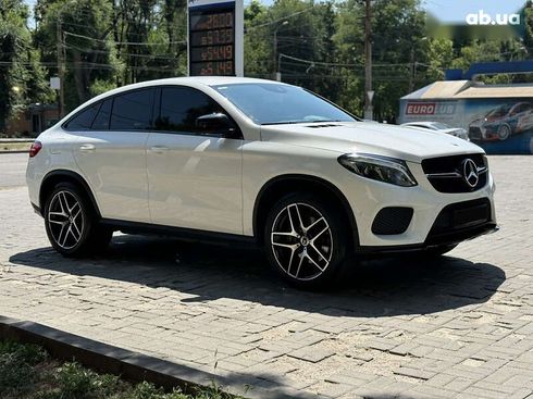 Mercedes-Benz GLE-Class 2018 - фото 4