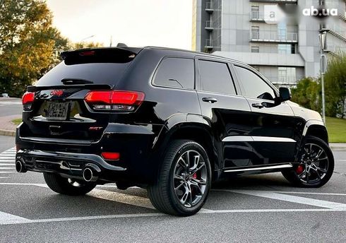 Jeep Grand Cherokee 2017 - фото 15