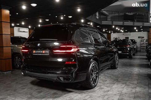 BMW X7 2023 - фото 23