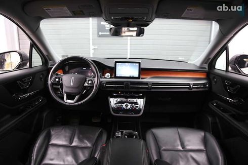 Lincoln Corsair 2021 - фото 14