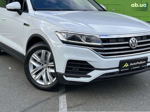 Volkswagen Touareg 2019 - фото 2