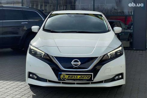 Nissan Leaf 2018 - фото 2