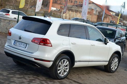 Volkswagen Touareg 2015 - фото 15