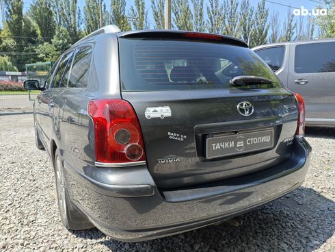 Toyota Avensis 2007 - фото 8