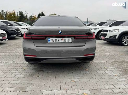 BMW 7 серия 2021 - фото 9