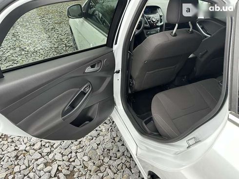 Ford Focus 2011 - фото 18