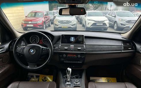 BMW X5 2010 - фото 14